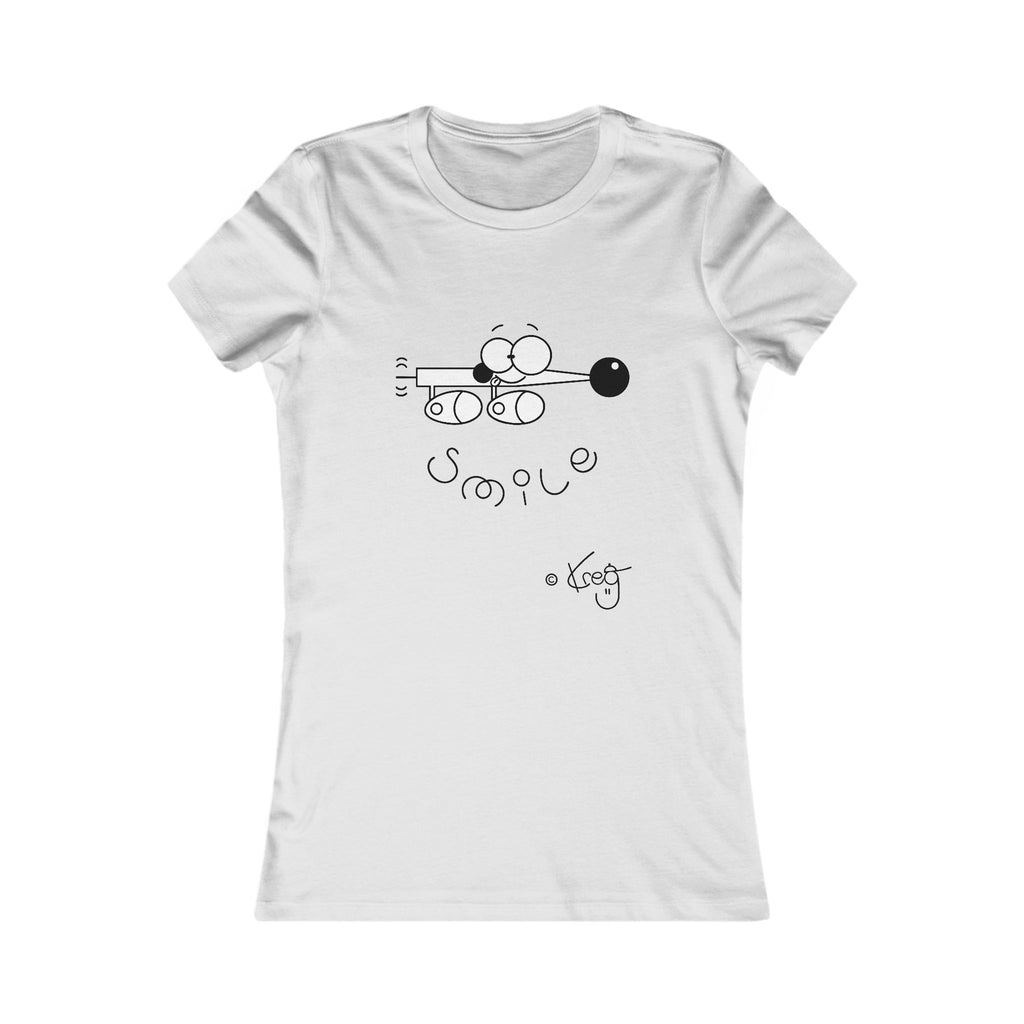 SMILE WIENER DOG,Women's Favorite Tee