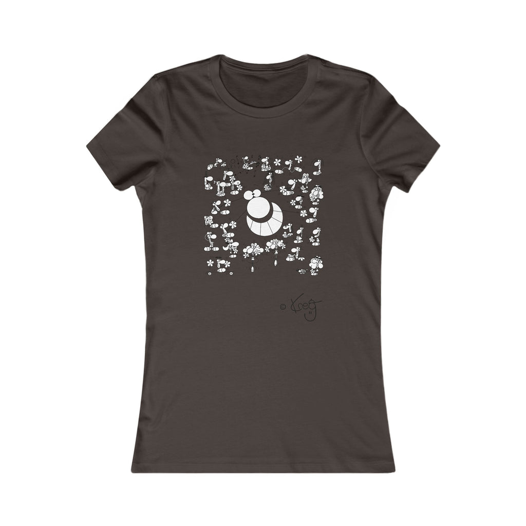 STREET ART PERFORMANCE,Women's Favorite Tee