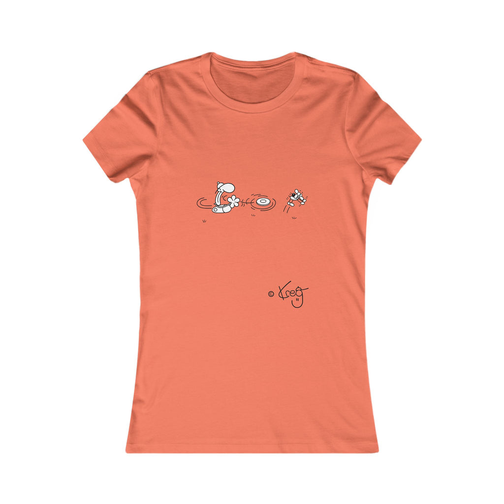 FREDDY FRISBEE DOG,Women's Favorite Tee