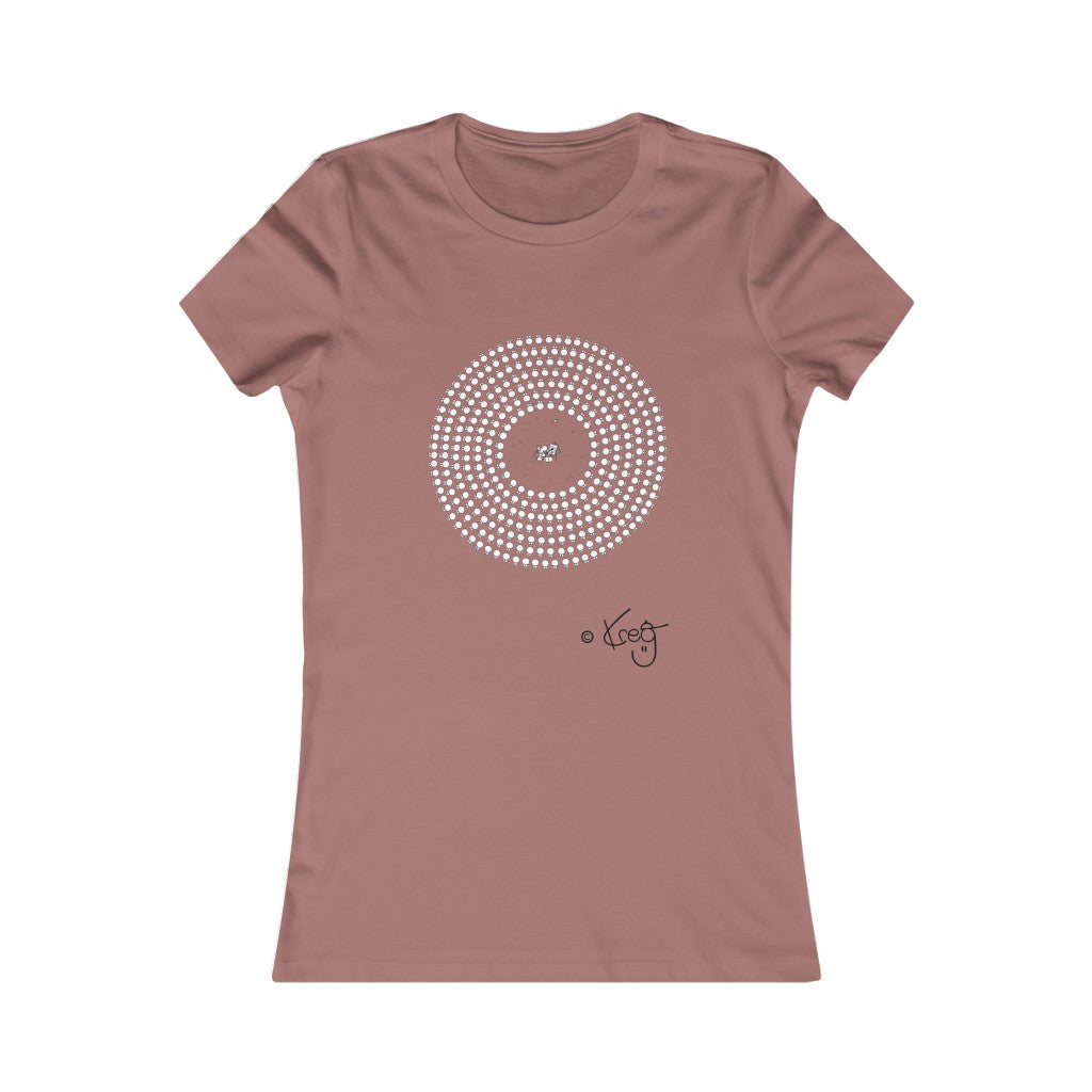 Circle Artist,Women's Favorite Tee