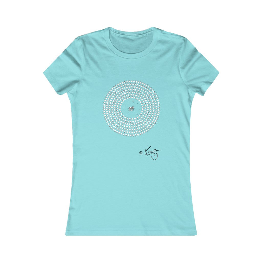 Circle Artist,Women's Favorite Tee